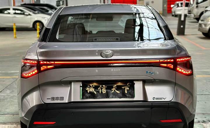 丰田 bZ3 2023款 517km 精英PRO