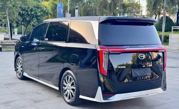 广汽传祺 传祺E9 2023款 E9 冠军版