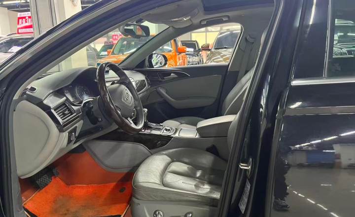 奥迪 A6L 2012款 30 FSI 技术型
