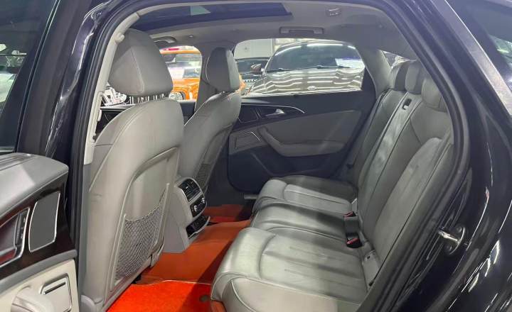 奥迪 A6L 2012款 30 FSI 技术型