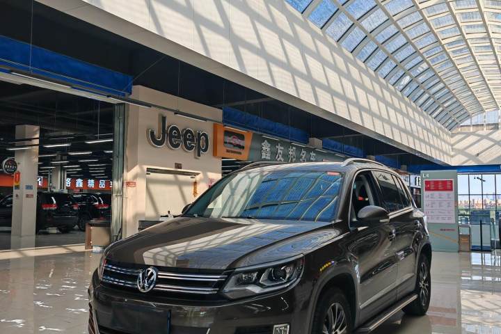 大众 途观 1.8TSI 自动两驱豪华型