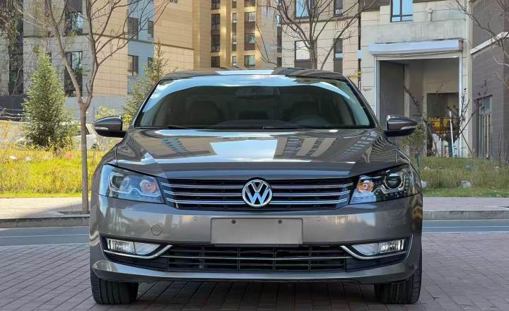 大众 帕萨特 2011款 1.8TSI DSG御尊版