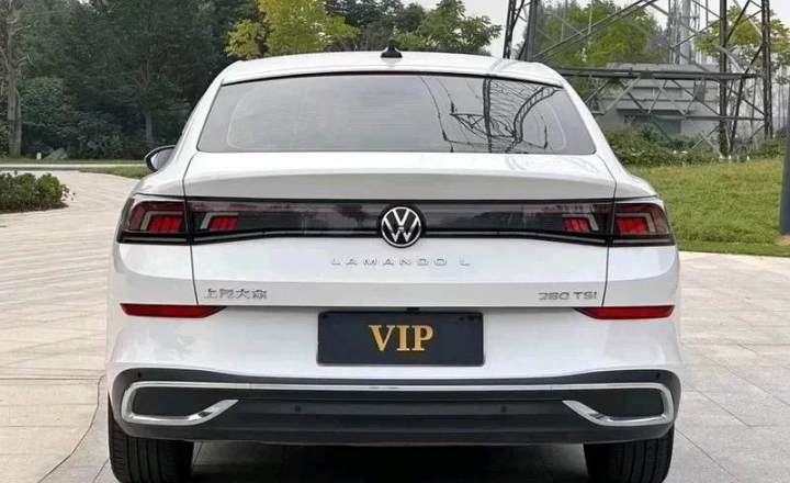 大众 凌渡 2023款 凌渡L 280TSI DSG热辣版