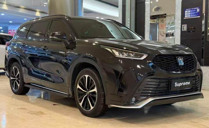 丰田 皇冠陆放 2024款 2.5L HEV四驱尊贵版