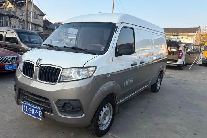 金杯 新海狮X30L 2023款 1.5L豪华货运版 SWC15M