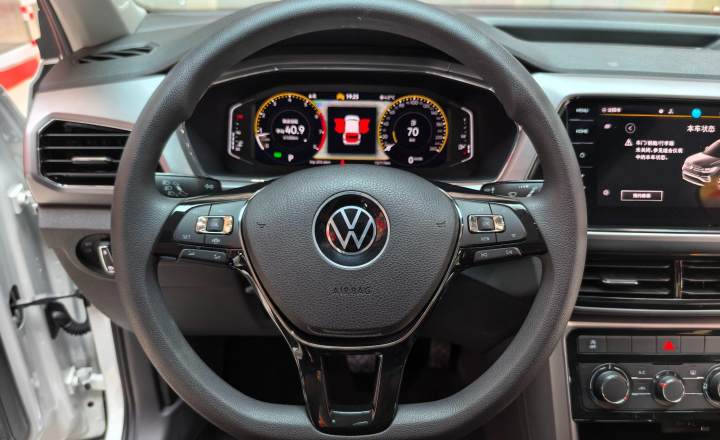 大众 途铠 2023款 300TSI DSG舒适版