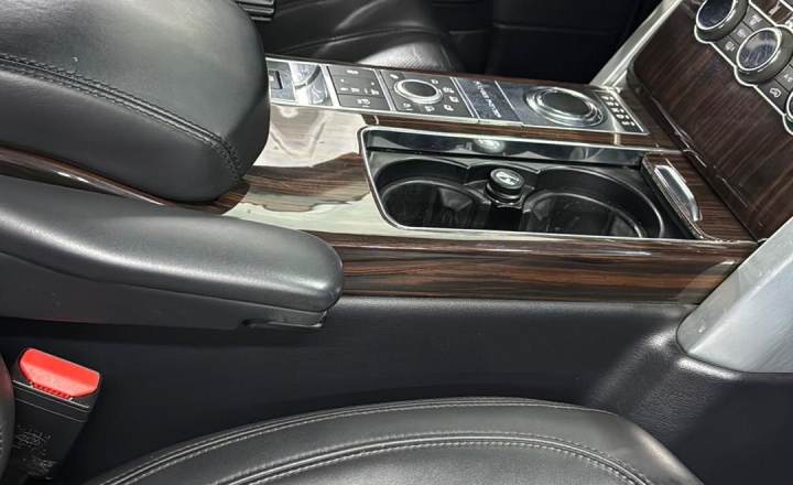 路虎 揽胜 2013款 NA 5.0 V8 Vogue