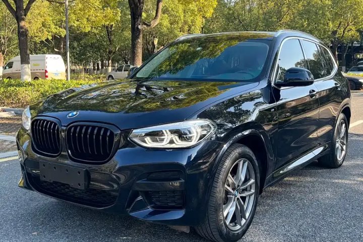 宝马 X3 2021款 改款 xDrive28i M运动套装