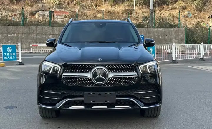 奔驰 GLE 2023款 GLE 450 4MATIC 时尚型
