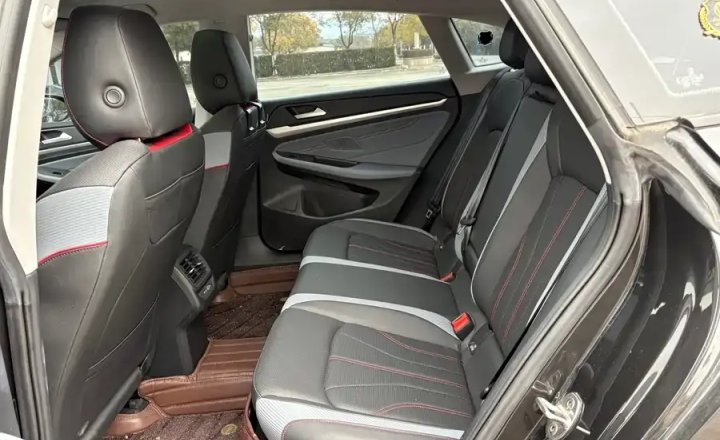 大众 凌渡 2023款 凌渡L 280TSI DSG炫辣版