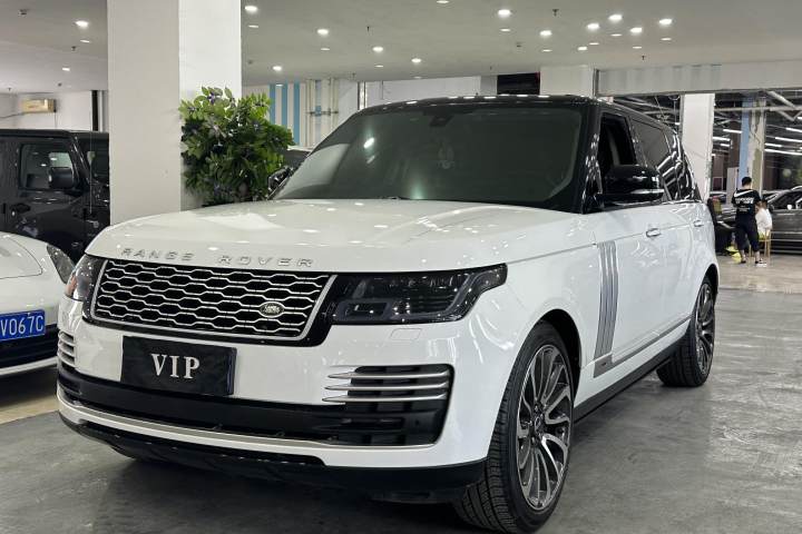 路虎 揽胜 2016款 3.0 TDV6 Hybrid Vogue SE 创世加长版