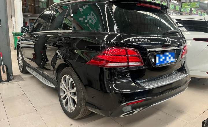 奔驰 GLE 2015款 GLE 350 d 4MATIC