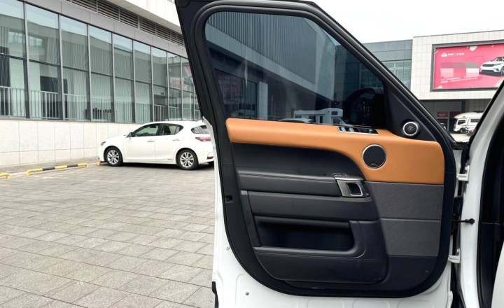 路虎 揽胜运动 2020款 3.0 L6 HSE DYNAMIC