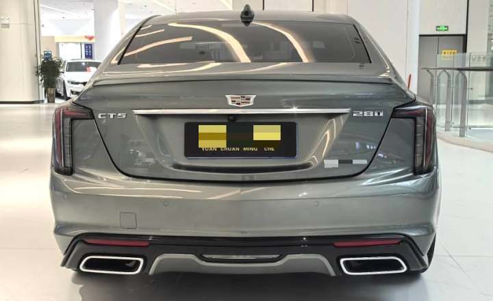 凯迪拉克 CT5 2022款 28T 豪华型（标准版）