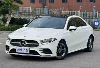 奔驰 A级 2021款 A 200 L 运动轿车时尚型