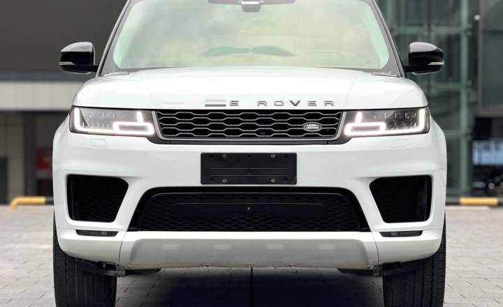 路虎 揽胜运动 2020款 3.0 L6 HSE DYNAMIC