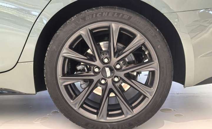 凯迪拉克 CT5 2022款 28T 豪华型（标准版）