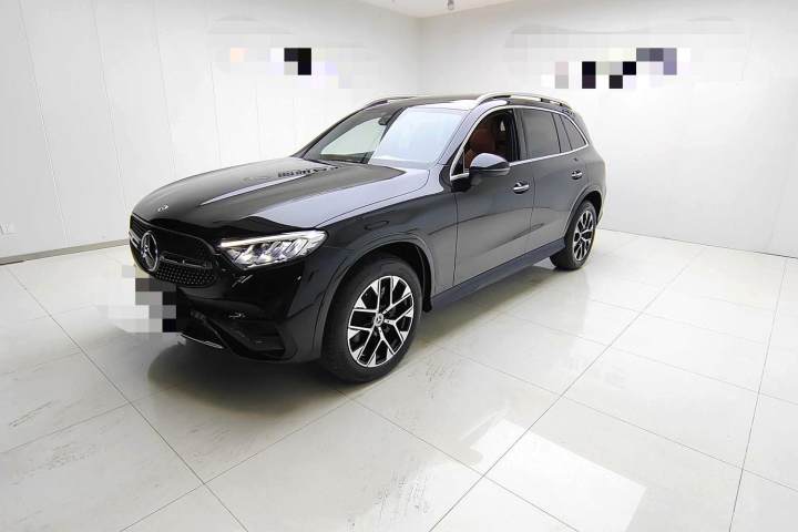 奔驰 GLC 2024款 GLC 260 L 4MATIC 动感型 7座