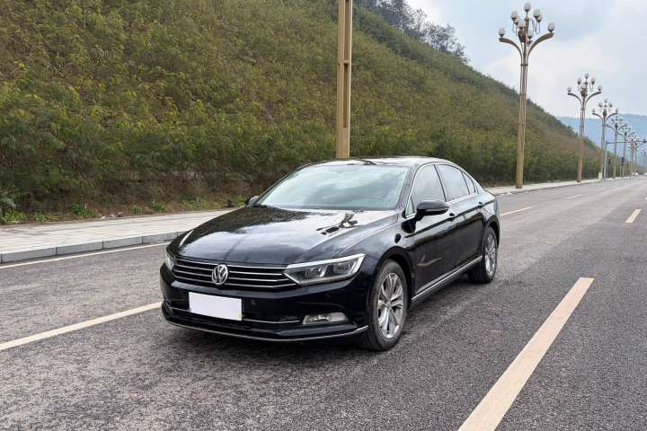 大众 迈腾 2018款 改款 330TSI DSG 豪华型