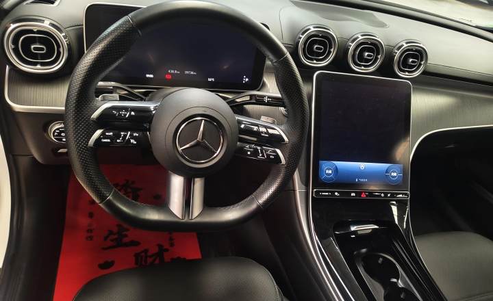 奔驰 C级 2024款 改款三 C 260 L 运动版
