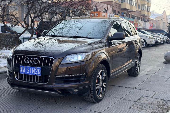 奥迪 Q7 2012款 3.0 TFSI 舒适型(200kW)