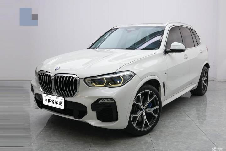 宝马 X5(进口) 2019款 xDrive40i 尊享型 M运动套装