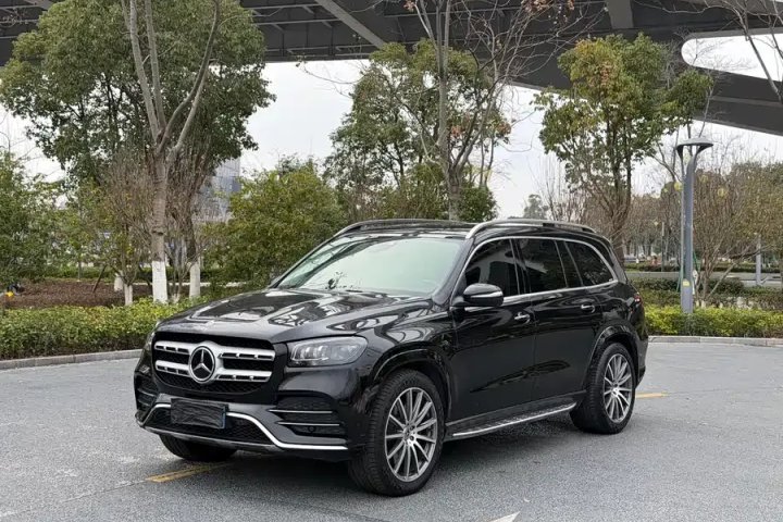 奔驰 GLS GLS 450 4MATIC 豪华型