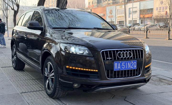 奥迪 Q7 2012款 3.0 TFSI 舒适型(200kW)