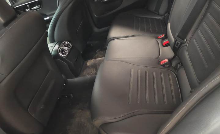 奔驰 C级 2024款 改款三 C 260 L 运动版