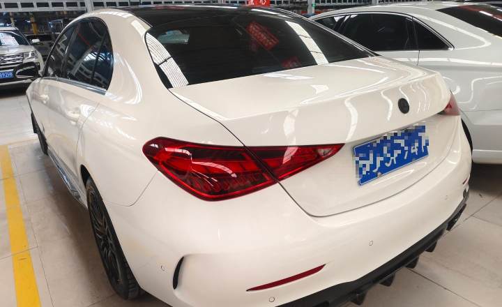奔驰 C级 2024款 改款三 C 260 L 运动版
