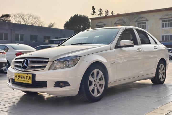 奔驰 C级 C 200 CGI 优雅型