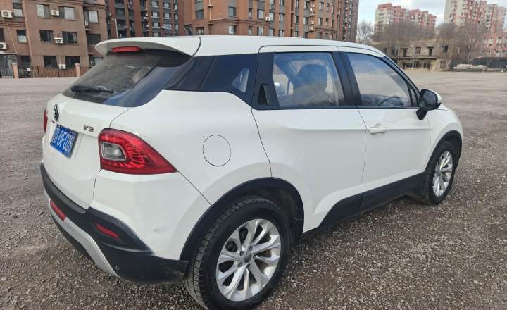中华 V3 2016款 1.5L 手动智能型