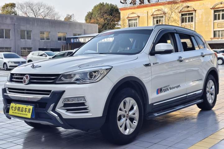汉腾汽车 汉腾X7 1.5T 手动尊享型