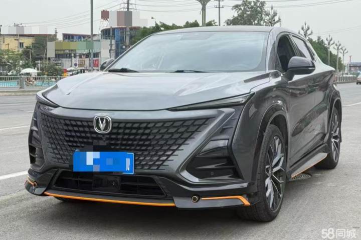 长安 UNI-T 1.5T 旗舰型