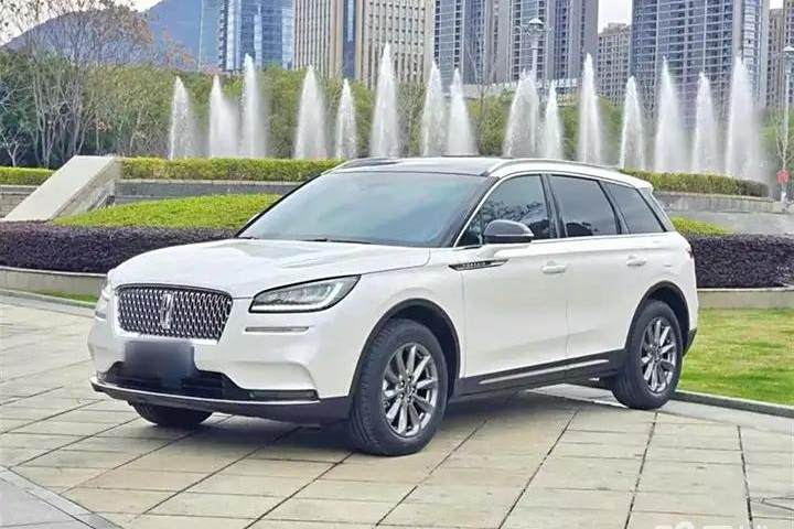 林肯 冒险家 2.0T 两驱尊享版