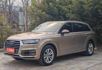 奥迪 Q7 2018款 45 TFSI 技术型