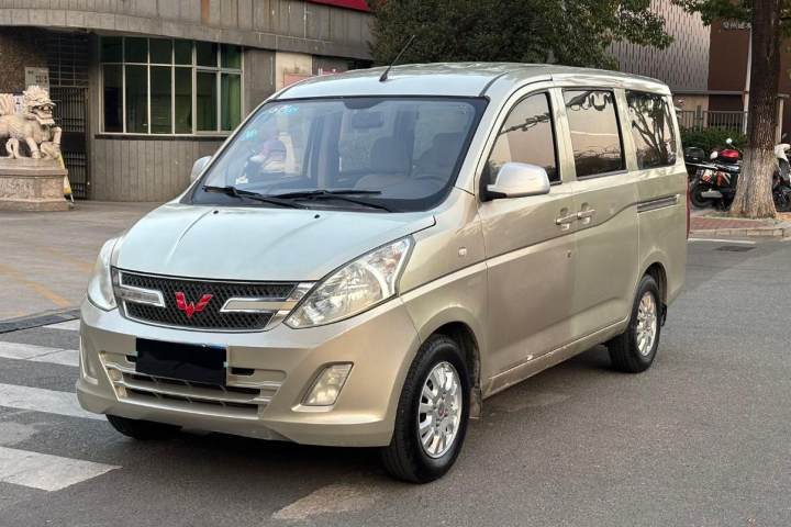 五菱汽车 五菱荣光V 1.2L基本型
