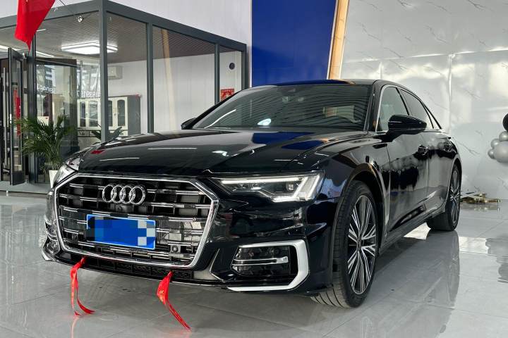 奥迪 A6L 45 TFSI 臻选动感型
