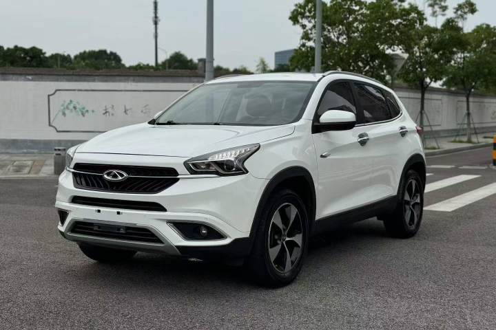 奇瑞 瑞虎7 2.0L CVT耀目版