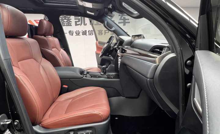 雷克萨斯 LX 2019款 570 尊贵豪华版