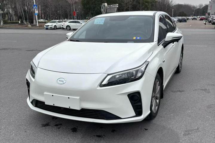 埃安 AION S 2023款 炫 530 48.67kWh 磷酸铁锂