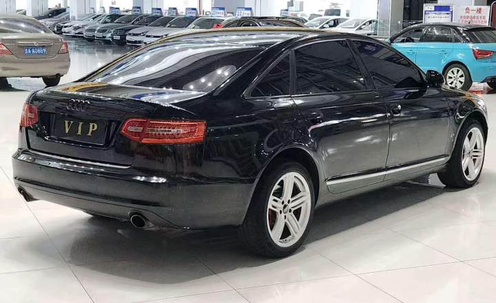 奥迪 A6L 2010款 2.0 TFSI 自动标准型