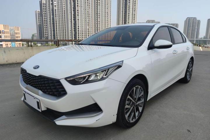 起亚 K3 1.5L CVT新锐天窗版