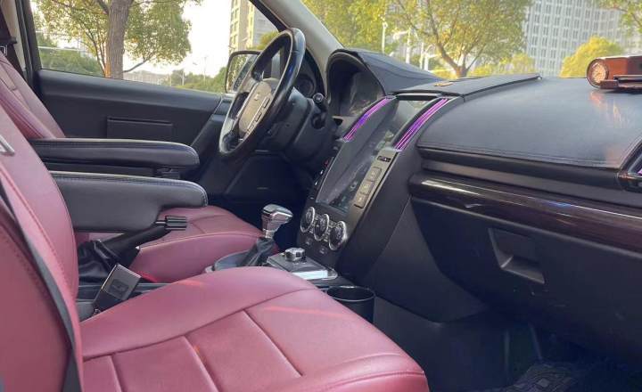 路虎 神行者2 2012款 2.0T Si4 SE汽油版