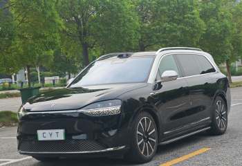 AITO 问界 问界M9 2024款 纯电 Ultra版 100kWh 6座版