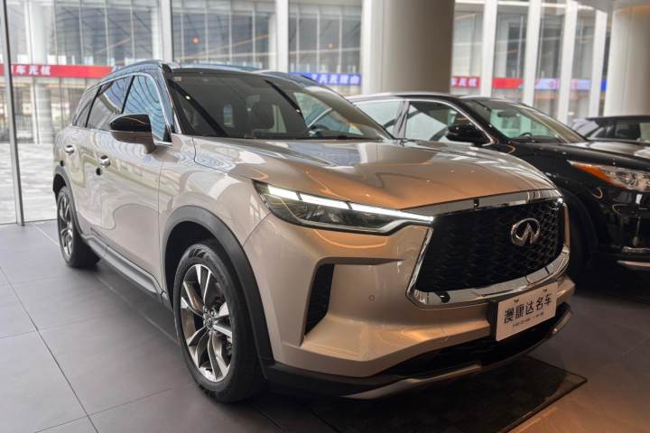 英菲尼迪 QX60 2.0T 四驱尊享版