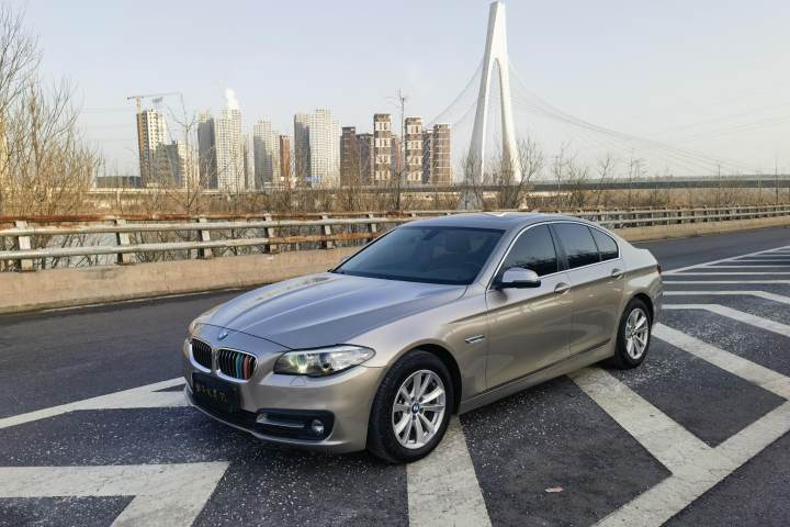 宝马 5系(进口) 520i 典雅型