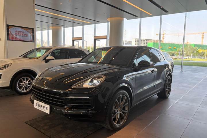 保时捷 Cayenne新能源 Cayenne E-Hybrid 2.0T 铂金版