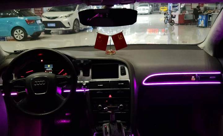 奥迪 A6L 2010款 2.0 TFSI 自动标准型