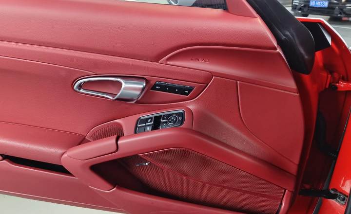 保时捷 718 2016款 Boxster 2.0T